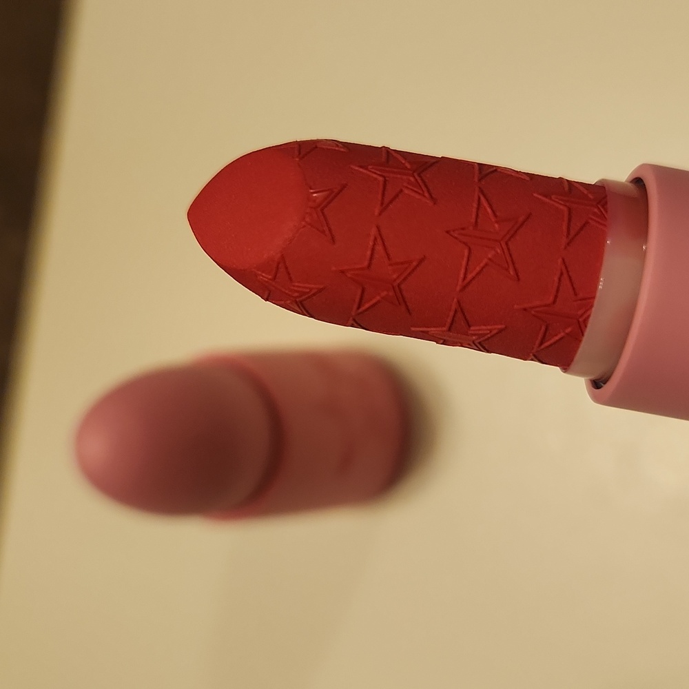 Jeffree Star Lipstick